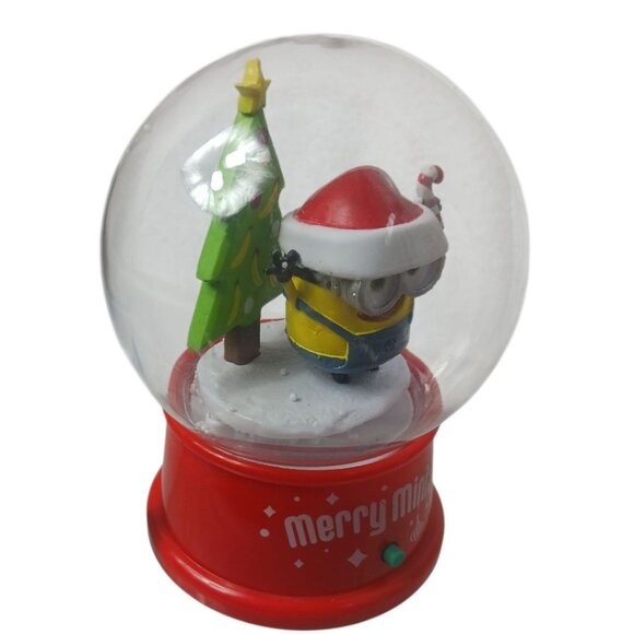 Gemmy Merry Minion Musical Christmas Snow Globe With Santa Hat & Tree Design Red - Picture 4 of 12